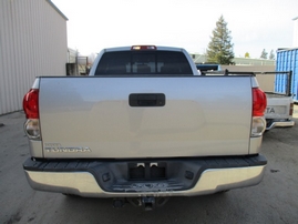 2007 TOYOTA TUNDRA SR5 SILVER DOUBLE CAB 5.7L AT 2WD Z16178